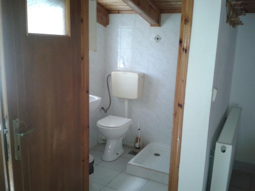 Efterpi Aggeli Apartment Loutropolis Thermis Phòng bức ảnh